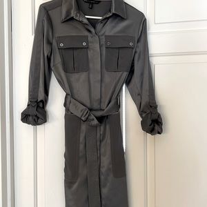 White House Black market silver shirt dress with D belt. Adjustable sleeves